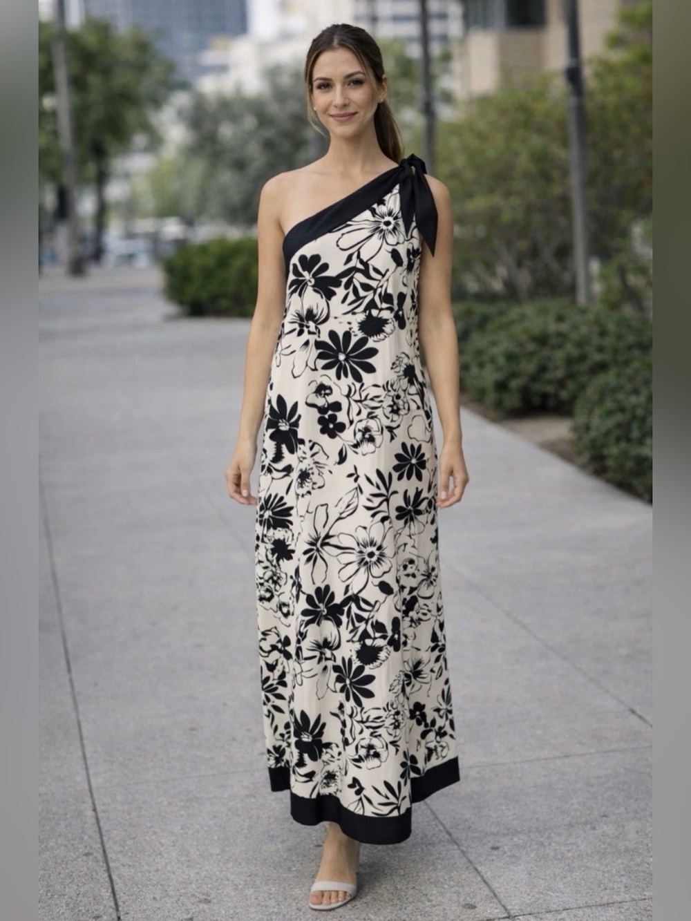 Abercrombie & Fitch Black and Cream One-Shoulder Floral Maxi Dress with Tie
